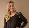 Suzann pulóver mogyoró barna – Innova Fashion
